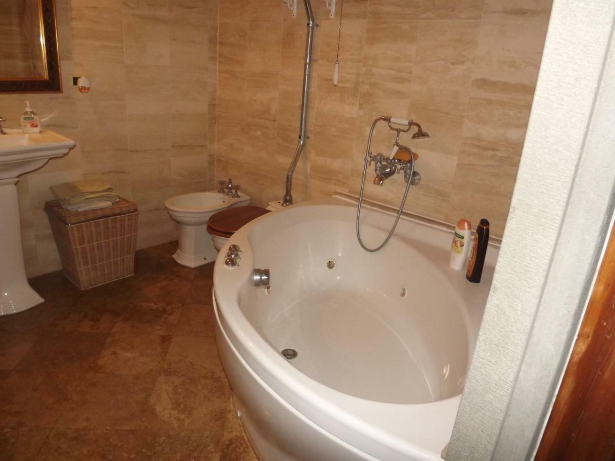 Il Poggiale Villa Empoli Bagian luar foto
